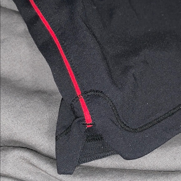NIKE capri leggings w/ red piping! - Picture 5 of 5